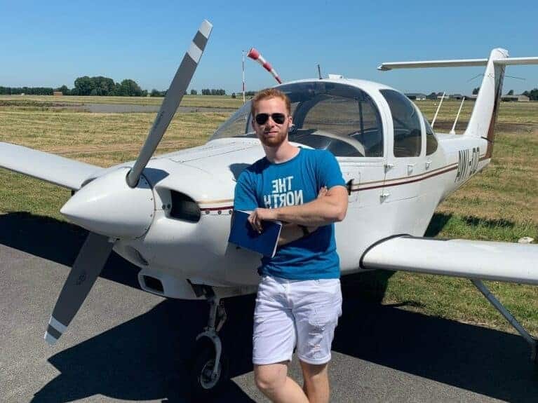 Léo is a private pilot!